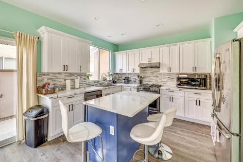 Spacious Lake Elsinore Home with Pool and Hot Tub! in Lake Elsinore, USA