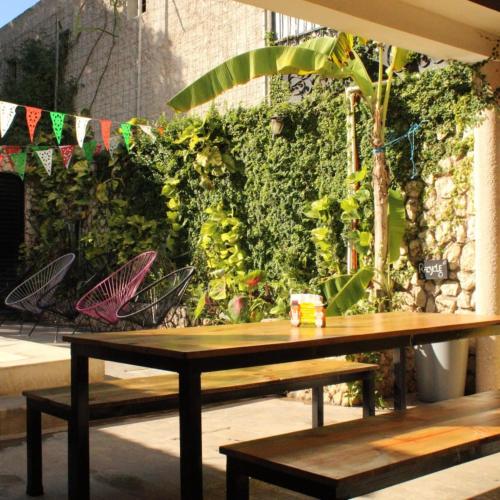 Garden, VALLADOLID 48 Hotel & Hostal in Centro