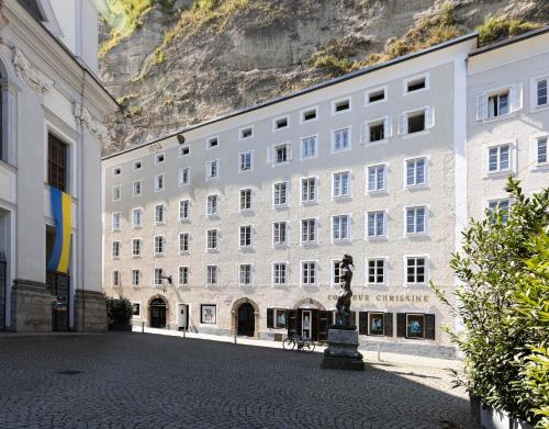 Citycenter Salzburg am Ursulinenplatz - Selfcheckin Suiten in Salzburg, Österreich