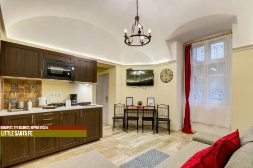 Little Americas Main Street Apartments 3