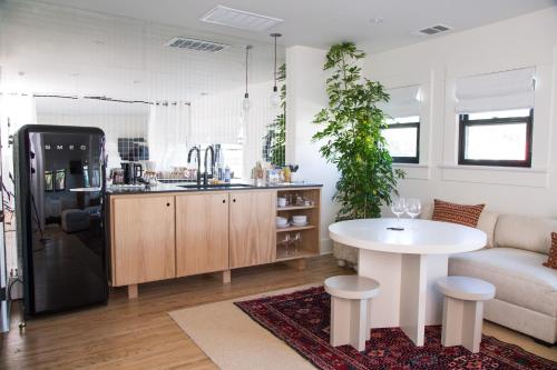 Hotel Covell by null