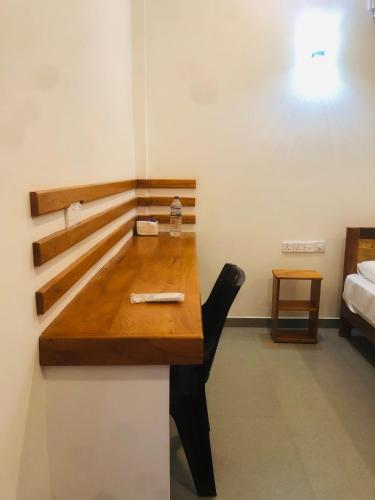 Deluxe Double Room image 10