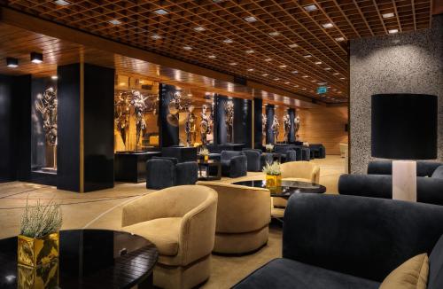 Altis Grand Hotel - image 13