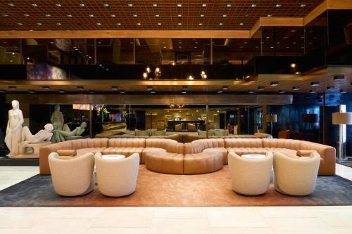 Altis Grand Hotel - image 8