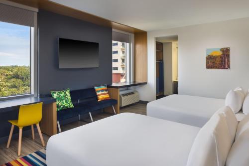 Aloft Tallahassee Downtown - image 2