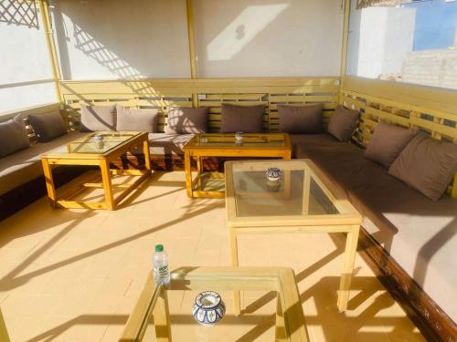 SurfsHub Hostel Taghazout 3