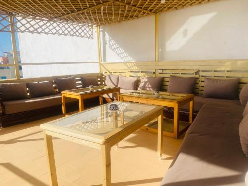 SurfsHub Hostel Taghazout 4