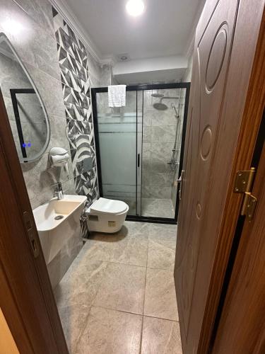 Rays Hotel Room Type - Deluxe Double Room with Bath