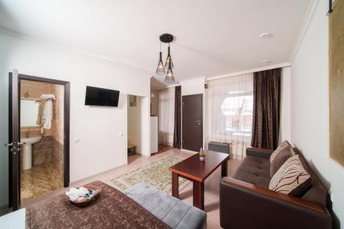 Visota 1880 Hotel Tsaghkadzor