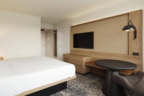 Sheraton Augusta Hotel - image 9