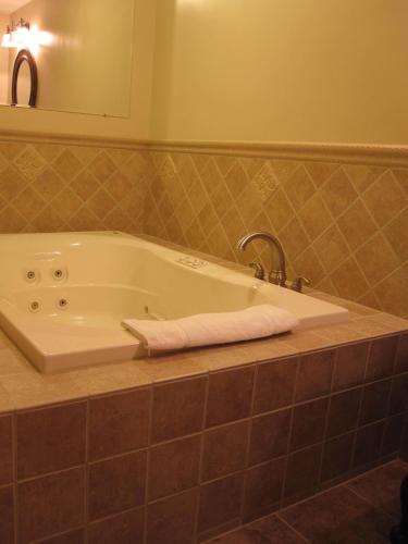 Badrum, Bluegrass Extended Stay in Lexington (KY)