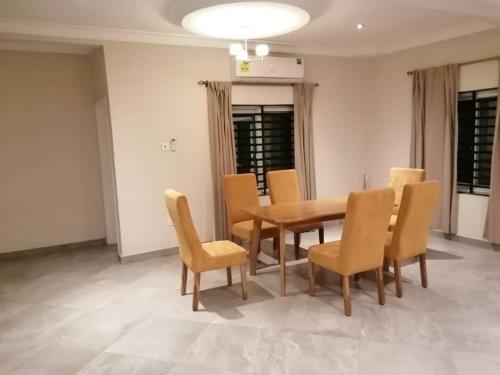 Diaspora Holiday Villa in Aburi