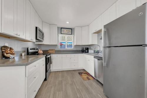 3BR Retreat with BBQ, Pool and Close to Las Vegas Fun, Las Vegas (Foto 5)