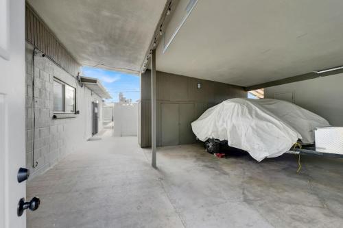 3BR Retreat with BBQ, Pool and Close to Las Vegas Fun, Las Vegas (Foto 7)