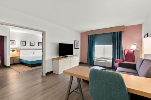 Hilton Garden Inn Lexington Georgetown - image 6