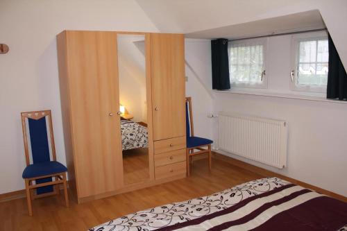 Schöne Ferienwohnung In Daun Mit Garten Schöne Ferienwohnung In Daun Mit Garten