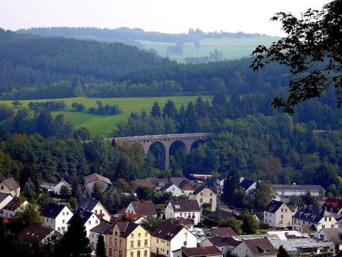Schöne Ferienwohnung In Daun Mit Garten Schöne Ferienwohnung In Daun Mit Garten