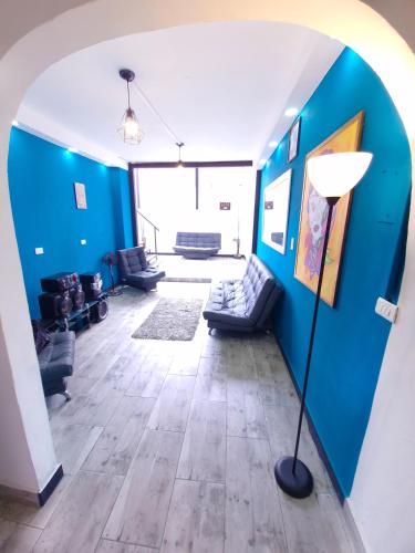 5 Bedrooms Apartment with Jacuzzi at Lleras park