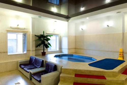 Hotel & Fitness Center MANDARIN