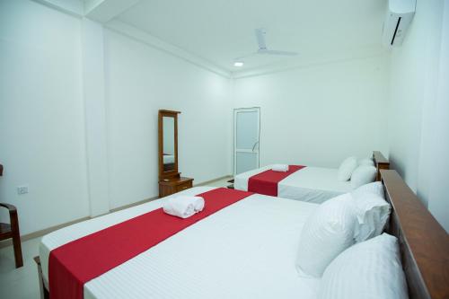 Apartment image 8