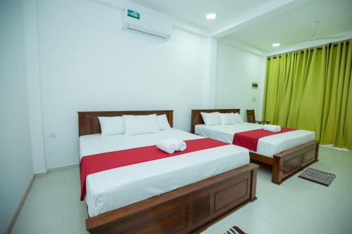Deluxe Apartment image 1