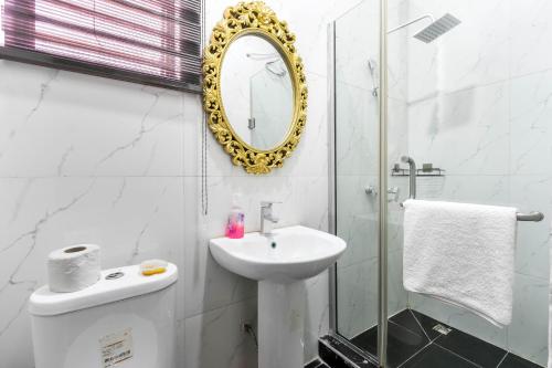 Apartment image 4