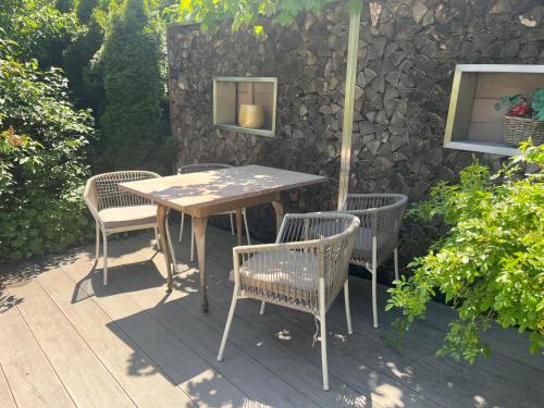REST - Ferienwohnung Sonnenblume mit schönem Bergpanorama - ab Mai Chiemgaukarte NEU!, Siegsdorf (fotografie 6)