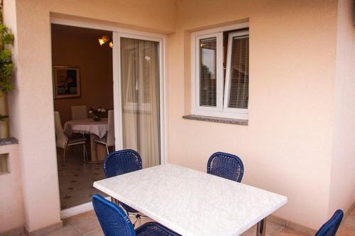 One-Bedroom Apartment - Ground Floor image 8