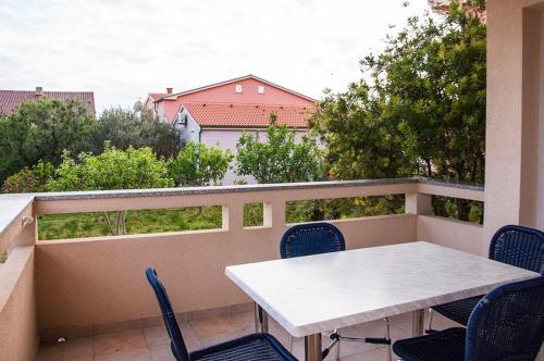 One-Bedroom Apartment - Ground Floor room in Apartments KarolinaS