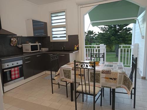 Instalações, L'ASETA Paradise in Grand-Bourg