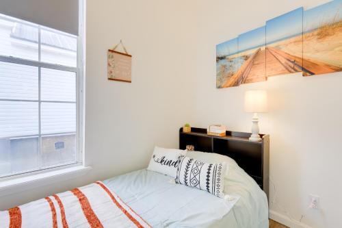 1 Mi to Dtwn Macon Cozy Home with Fenced Yard