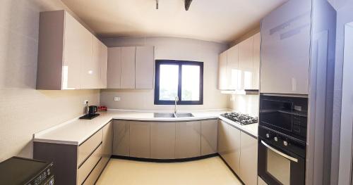 ห้องครัว, Elite Residence in ลาโบเน