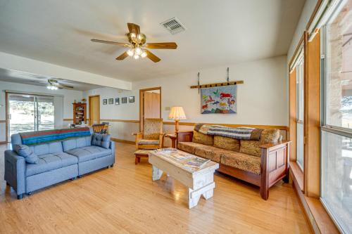 Pet-Friendly Hill Country Retreat w/ Deck! in Harper (TX)