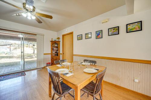 Pet-Friendly Hill Country Retreat w/ Deck! in Harper (TX)