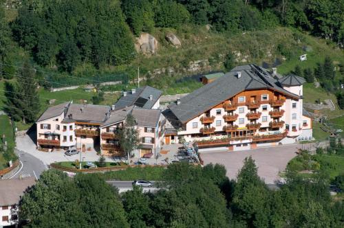 Alps Oriental Wellness HOTEL