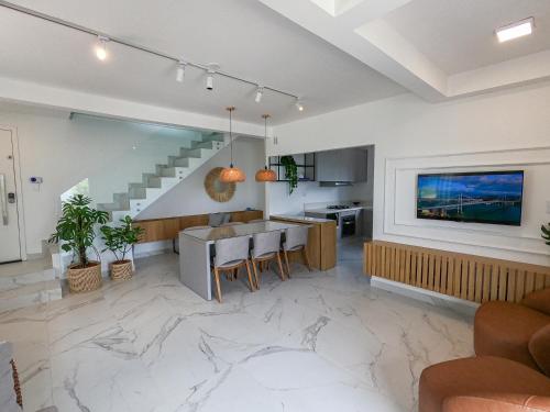 Létesítmények, Casa à Beira-mar, com Spa e Vista Deslumbrante no Ribeirão da Ilha em Florianópolis (Casa a Beira-mar, com Spa e Vista Deslumbrante no Ribeirao da Ilha em Florianopolis) in Ribeirao da Ilha
