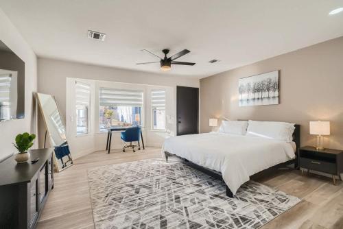 Heated Pool Modern Ranch Villa 10 Min to Strip, Las Vegas (foto 9)