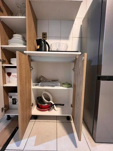 Casa independiente con rejas