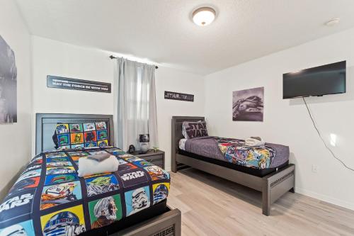 World Showcase at Windwood Bay by Shine Villas villa in Davenport, USA