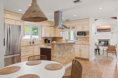 346 Jack Drive 346 Jack Drive