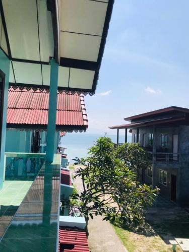 Charung by The Sea, Haad Rin (foto 11)