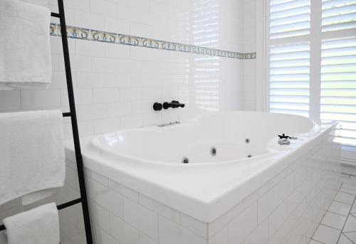 Deck Quarters - Mansfield, Victoria in แมนส์ฟิลด์