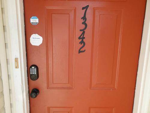 Near Hospital and Downtown- Lodging on Leghorn Near Hospital and Downtown- Lodging on Leghorn