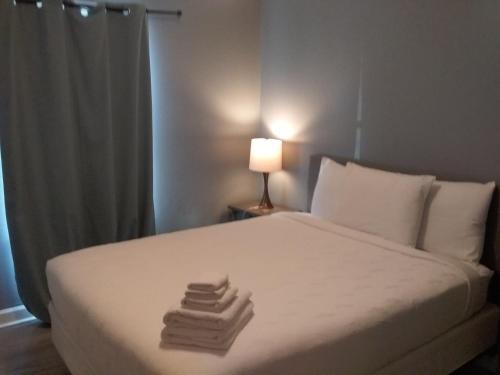 Near Hospital and Downtown- Lodging on Leghorn Near Hospital and Downtown- Lodging on Leghorn