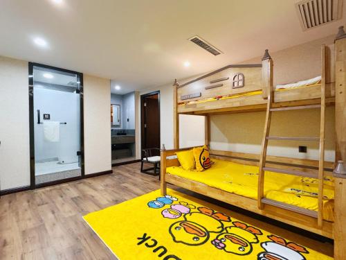 鸿胪花园酒店 入住赠送百威啤酒2瓶 鸿胪花园酒店 入住赠送百威啤酒2瓶