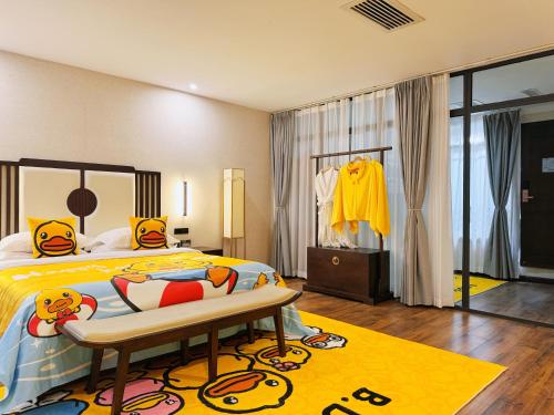 鸿胪花园酒店 入住赠送百威啤酒2瓶 鸿胪花园酒店 入住赠送百威啤酒2瓶