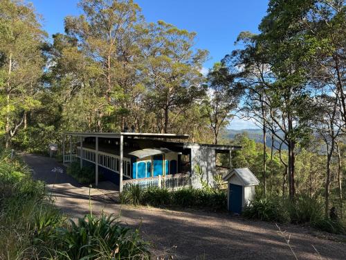 Heaven in the Hills Retreat - Sunshine Coast