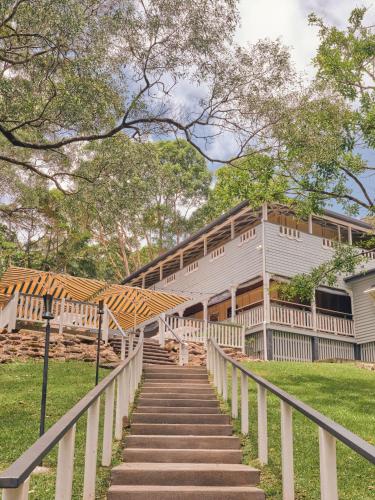 Exterior view, Noosa Heads Halse Lodge in Sunshine Coast