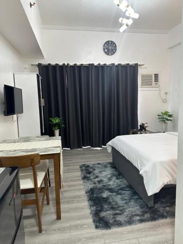 Davao City Studio Unit Condo near airport in كابانتيان