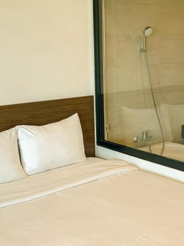 Apartment with Sea View image 4